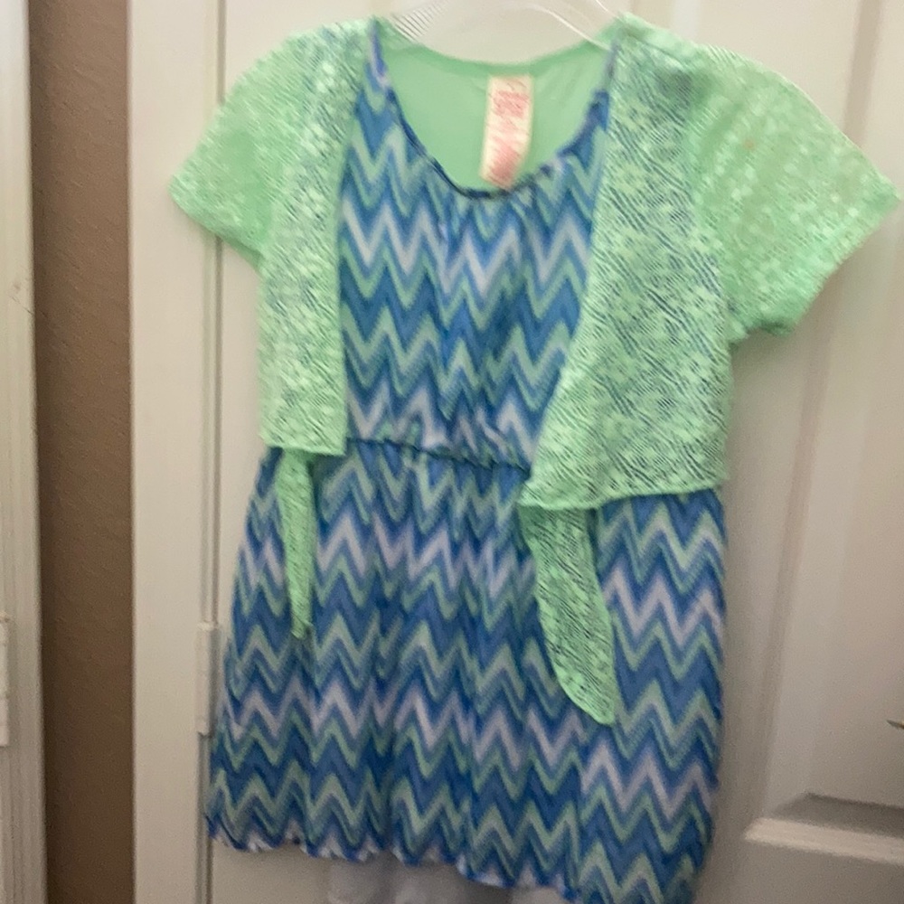 FINAL MARKDOWN Girls Faded Glory Dress (L)